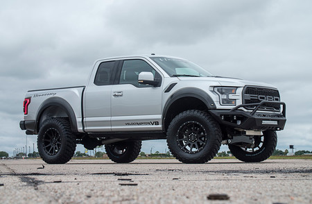 VelociRaptor V8: el Ford Raptor vuelve a los ocho cilindros en uve gracias a Hennessey, que le saca 768 CV