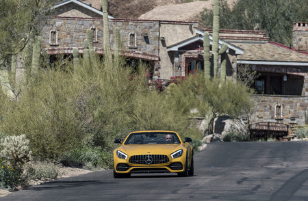 Mercedes-AMG GT C Roadster
