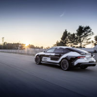 Así acojona ir en el Audi RS 7 piloted driving concept: el autónomo de Audi, lanzado a 305 km/h