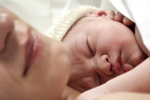 "Mi cesárea respetada fue la experiencia más bonita de mi vida": cuatro madres nos comparten sus historias de cesáreas humanizadas