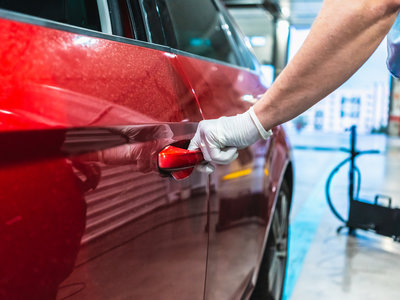 Los talleres, en plena ofensiva contra el virus