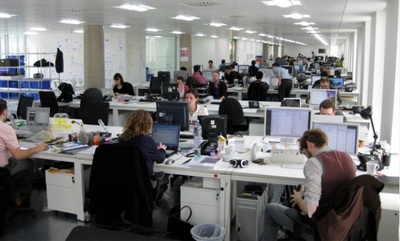 Cómo disminuir el consumo eléctrico en la oficina