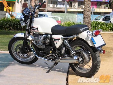 Moto Guzzi V7 Classic