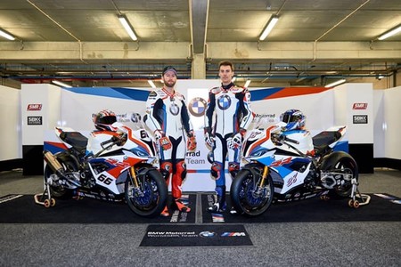 El equipo oficial de BMW en WSBK presenta sus motos para 2019 con Tom Sykes y Markus Reiterberger