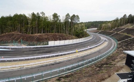 Cuando eres Toyota te puedes dar ciertos lujos, como hacerte tu propio Nürburgring