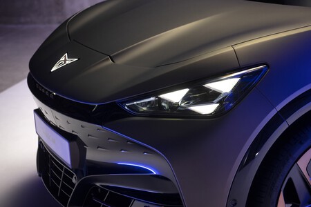 CUPRA Tavascan Primer Contacto 13