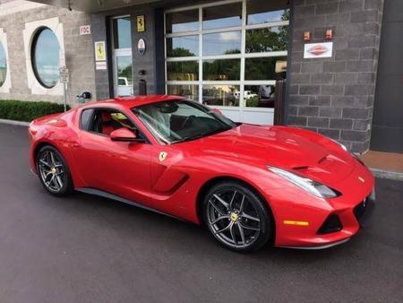Ferrari F12 SP America