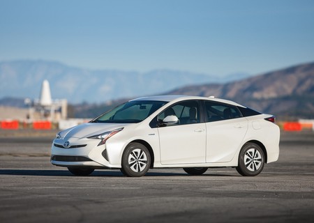 17,259 unidades de Toyota Prius deberán visitar el taller en México