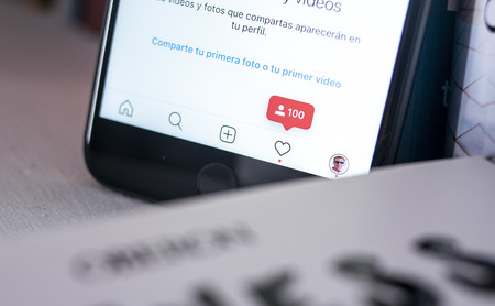 Hemos comprado seguidores falsos en Twitter, Instagram y Facebook y se nos ha quedado cara de tonto