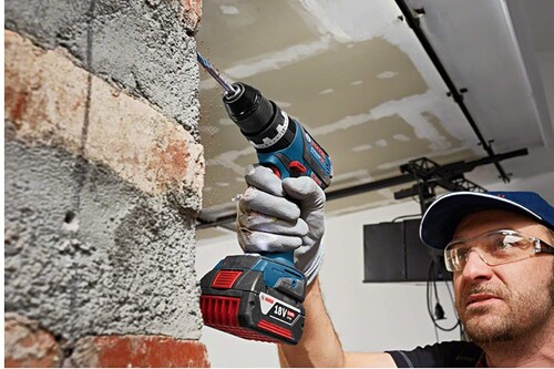 Mejores ofertas en herramientas hoy en Amazon, Manomano y Leroy Merlin, con multiherramientas Dremel o taladros Bosch Professional a mejor precio