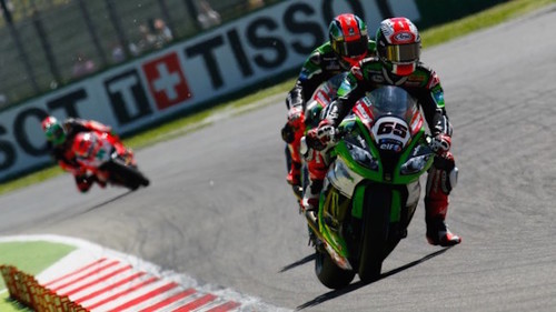 Superbikes Italia 2015: Jonathan Rea domina Imola bajo cualquier situación