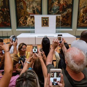 Empacho de arte: visitar los grandes museos como El Prado o el Louvre se ha convertido en una tortura. Y es nuestra culpa