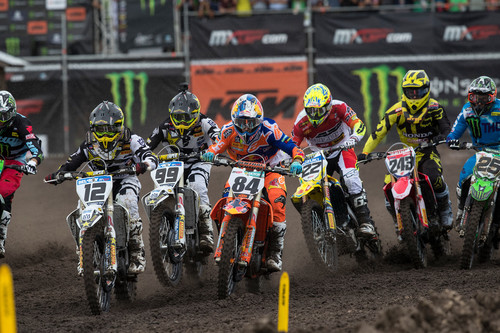 Jeffrey Herlings agua la fiesta de Antonio Cairoli y RJ Hampshire arrasa en la visita de MXGP a EE.UU.