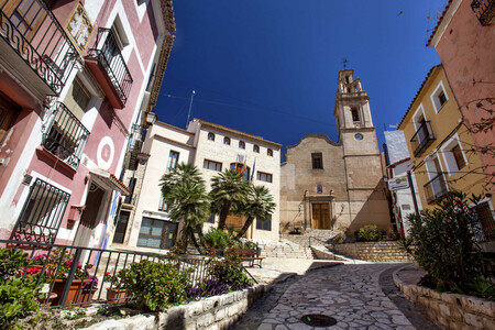 Pueblo Bonito Alicante Escapada Otoño Buen Tiempo Playa Sol