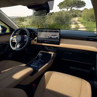 El nuevo Mazda CX-5 se ha llevado por delante los botones físicos. Según Mazda, es lo que queremos