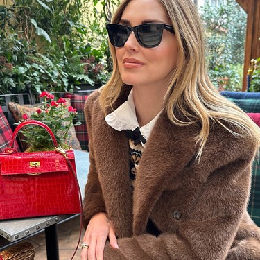 Acaban de llegar a Stradivarius los abrigos en marrón chocolate más calentitos y estilosos por menos de 70 euros