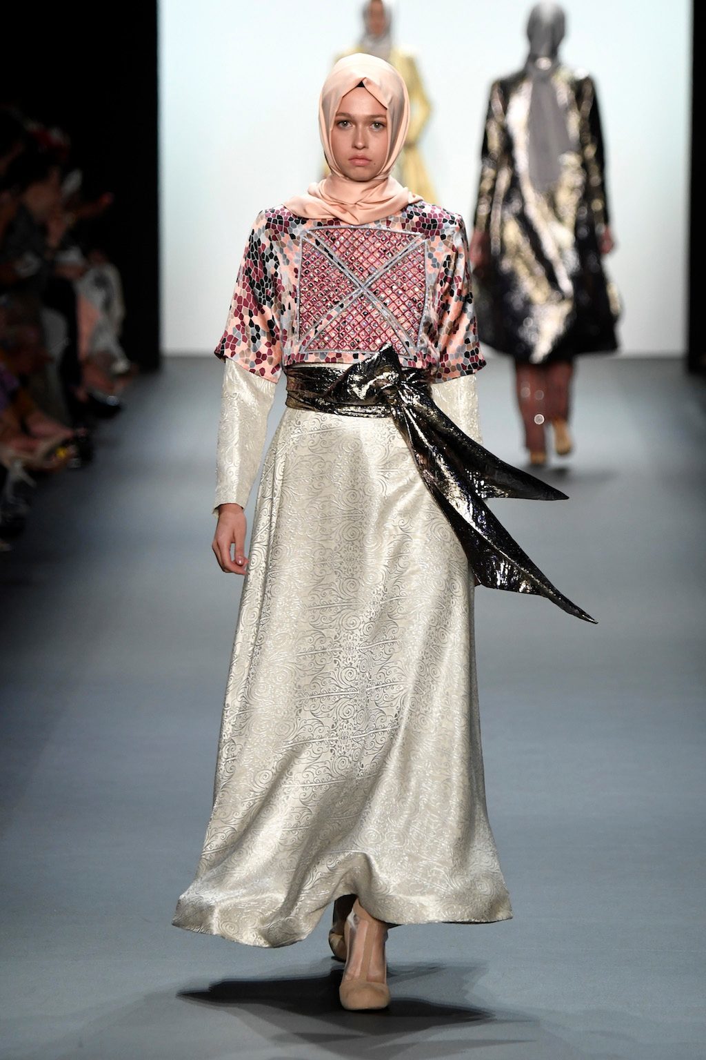 Foto de Anniesa Hasibuan (14/53)