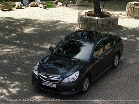 subaru-legacy-madrid-02