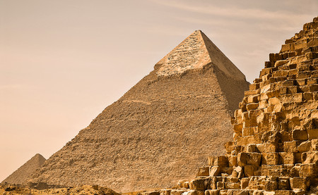 Impuestos, dominios y funcionarios: la sofisticada economía que financió las pirámides de Egipto
