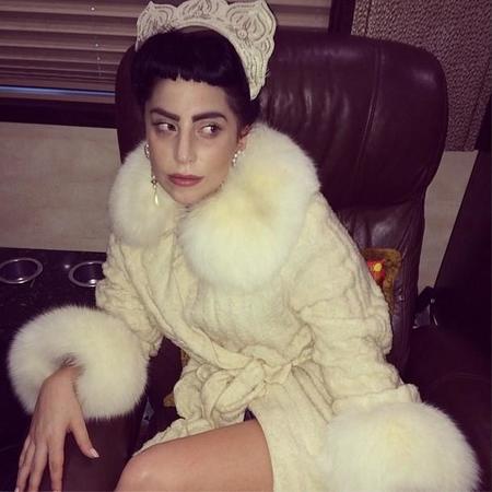 Un día de estos va Lady Gaga y se nos casa, ¡avisados estamos!