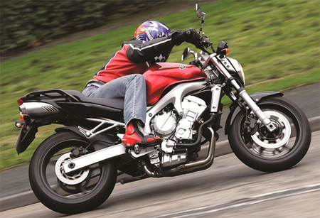Cinco grandes motos por debajo de 2.000 euros