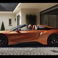 BMW trollea a Dieter Zetsche en su ultimo día como CEO de Mercedes-Benz