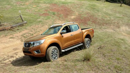 Nissan Np300 Frontier Diesel 4x4 3