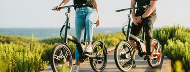 Esta es al bicicleta eléctrica que está arrasando en rebajas: plegable, a mitad de precio y para todo el mundo 