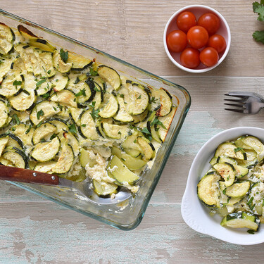 Cómo hacer un gratinado de calabacín perfecto: la cena fácil y sana ideal para empezar el otoño 
