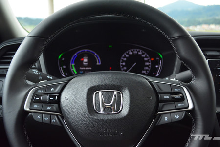 Honda Insight 2019 13
