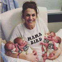 En plena pandemia por coronavirus, una mujer da a luz a cuatrillizos idénticos concebidos de forma natural