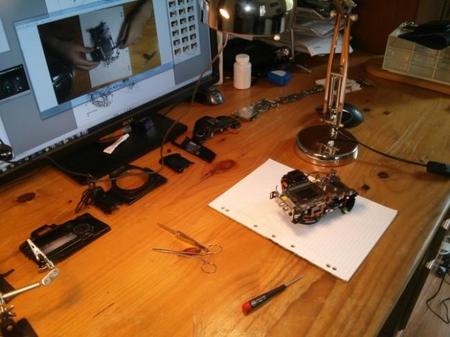 Cómo cambiar un obturador de una 5D Mark II con un destornillador y algo de valentía por 99 dólares