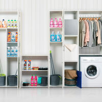 Mantén tu zona de la colada siempre recogida con este armario bajo para la ropa sucia rebajado en Leroy Merlin