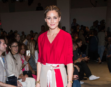 Lookazo de Olivia Palermo en Nueva York con ¡dos faldas a la vez! 