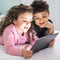 Día de Internet: alertan del gran aumento de casos de violencia digital contra niños y adolescentes