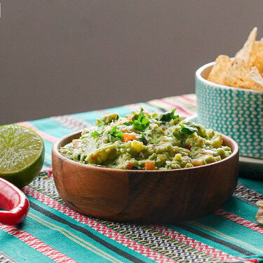 El ingrediente que deberías añadir al guacamole para que esté mucho más rico