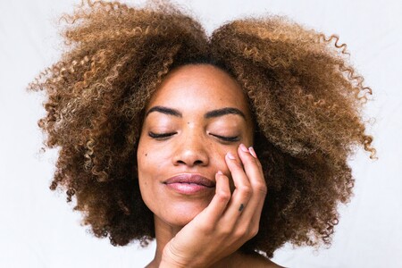 El dispositivo de limpieza facial favorito de las youtubers e instagramers, es de Foreo y está a precio mínimo hoy en Amazon