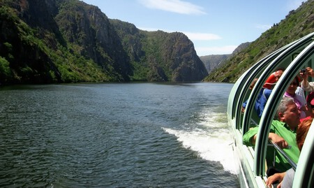 Crucero Fiordo Duero Espana Barco Rio Fluvial Escapada Plan Primavera