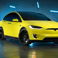 Si no te gusta el color de tu Tesla, la marca te ofrece el servicio de wrapping para darle un toque diferente