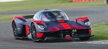 Aston Martin Valkyrie Wec