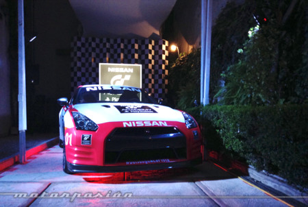 La GT Academy de Nissan de este año se pondrá muy Big Brother