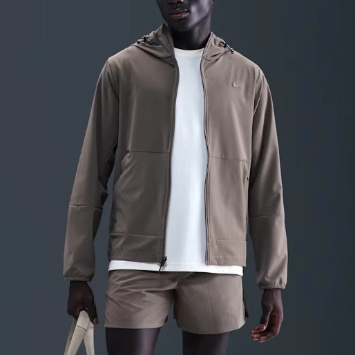 Nike Unlimited Chaqueta con capucha versátil y repelente al agua - Hombre