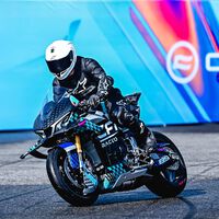 China acaba de hacer lo único que le faltaba para ser como Honda: una gran fiesta para moteros, cortesía de CFMoto 