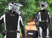 Chaqueta y pantalón AXO Glide para rutas de enduro 