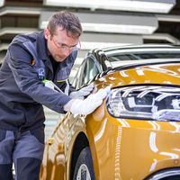 Las fábricas de Renault en Valladolid, Palencia y Sevilla no se verán salpicadas por los recortes, y hay motivos para el optimismo