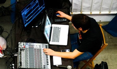 La multitarea como solución a la crisis de los pequeños negocios