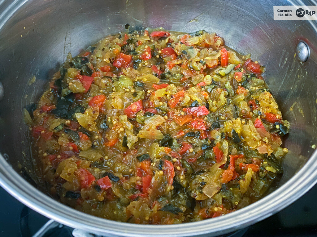 Salsa relish, qué es, cómo se elabora y para qué se usa receta fácil y