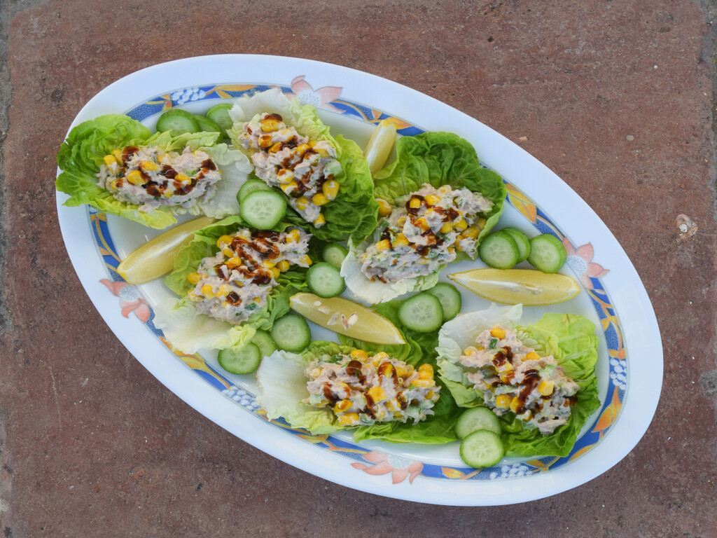 Wraps de lechuga y atún, una receta ligera y nutritiva, ideal para un picoteo veraniego