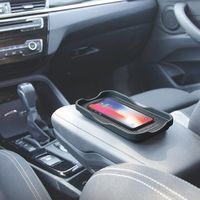 Mira mamá, sin cables: Nueve cargadores inalámbricos para cargar tu teléfono en el coche