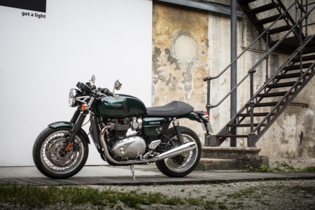 Triumph Thruxton 026